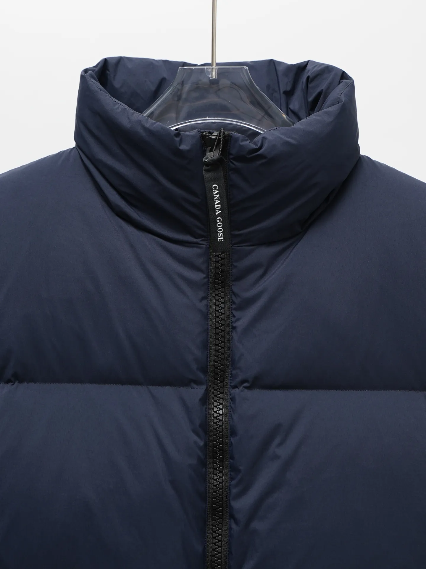 P780 CANADA GOOSE Lawrence men's down jacket large goose down jacket dark blue (red label) 2802M